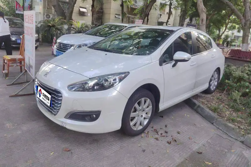 Peugeot 308 2014 LeXiang Edition Classic 1.6L Manual Premium Edition