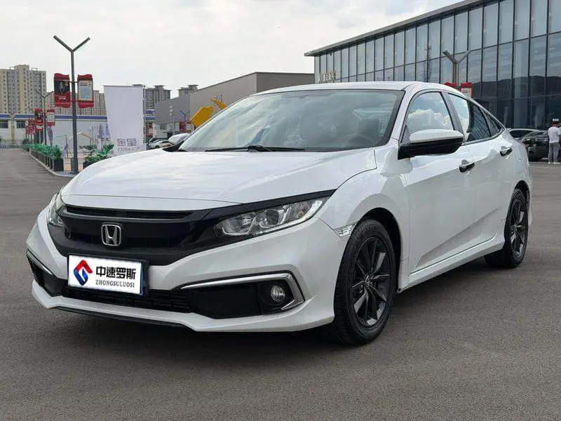 Civic 2019 220TURBO CVT Dynamic Edition National VI