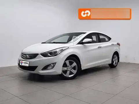 Elantra 2013 1.6L Automatic Leading الطراز
