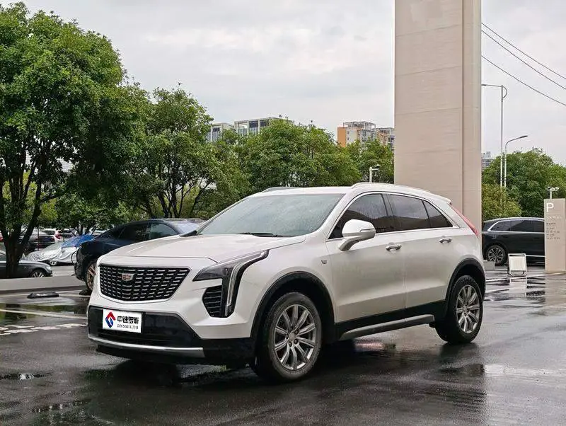 Cadillac XT4 2021 28T 4WD Leading Model