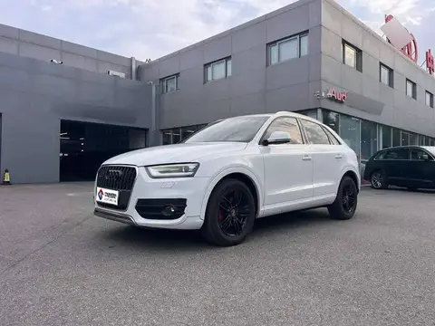 Audi Q3 2015 35 TFSI quattro Technology