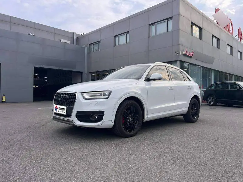 Audi Q3 2015 35 TFSI quattro Technology