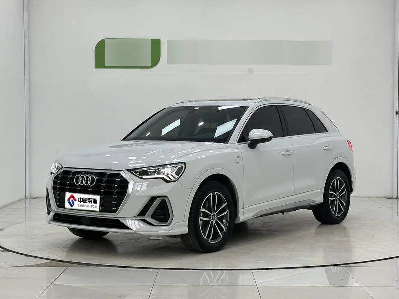 Audi Q3 2022 35 TFSI Progressive Dynamic Edition