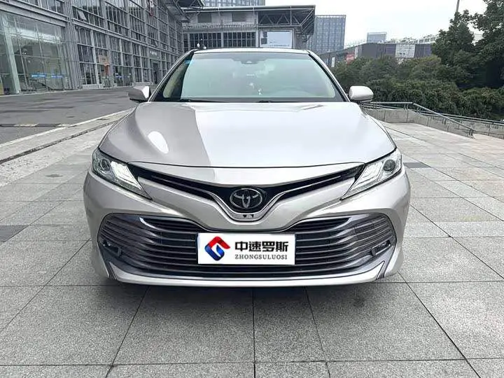 Camry 2018 2.5G Deluxe Edition