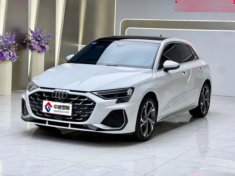 Audi A3 2026 Sportback 35TFSI Flying Spur Premium Edition