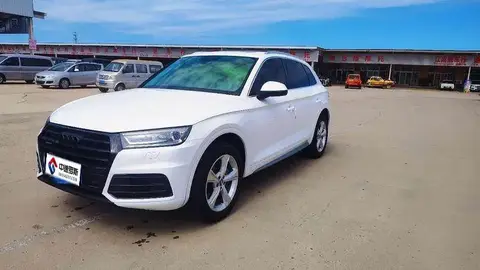 Audi Q5L 2018 40 TFSI Rongxiang Progressive National VI