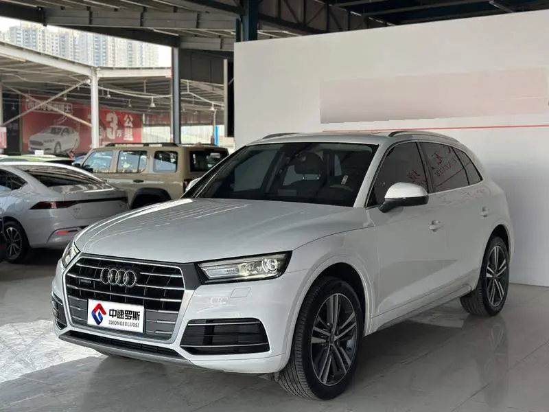 Audi Q5L 2020 40 TFSI Rongxiang Progressive Edition