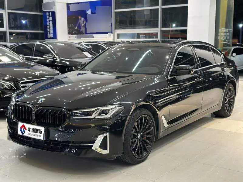 BMW 5 Série 2022 530Li Executive Luxury Package