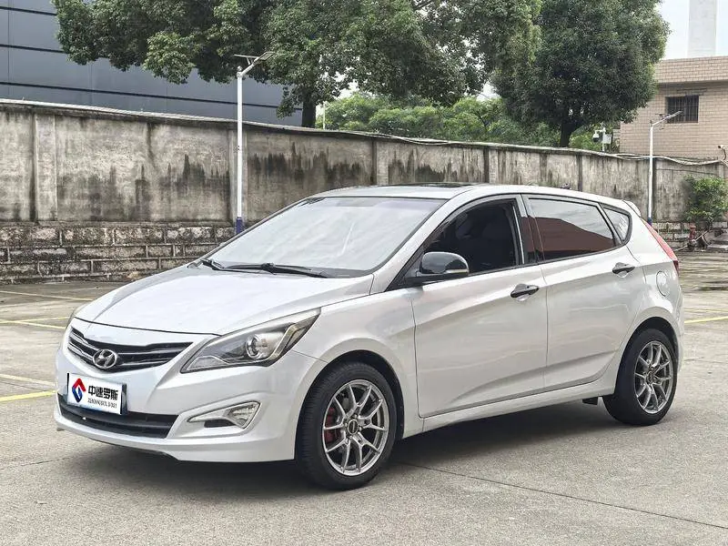Ruiyi 2014 1.6L Automatic TOP