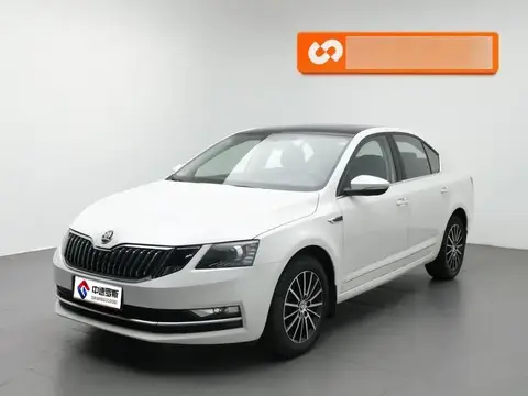 Octavia 2019 1.5L Automatic Luxury Edition