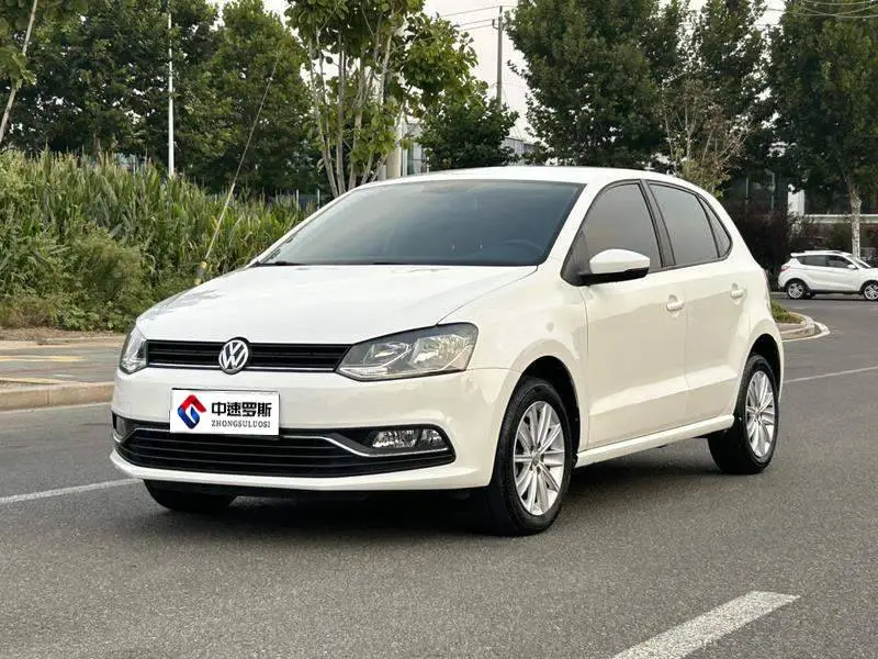 Polo 2014 1.6L Automatic Comfort Edition