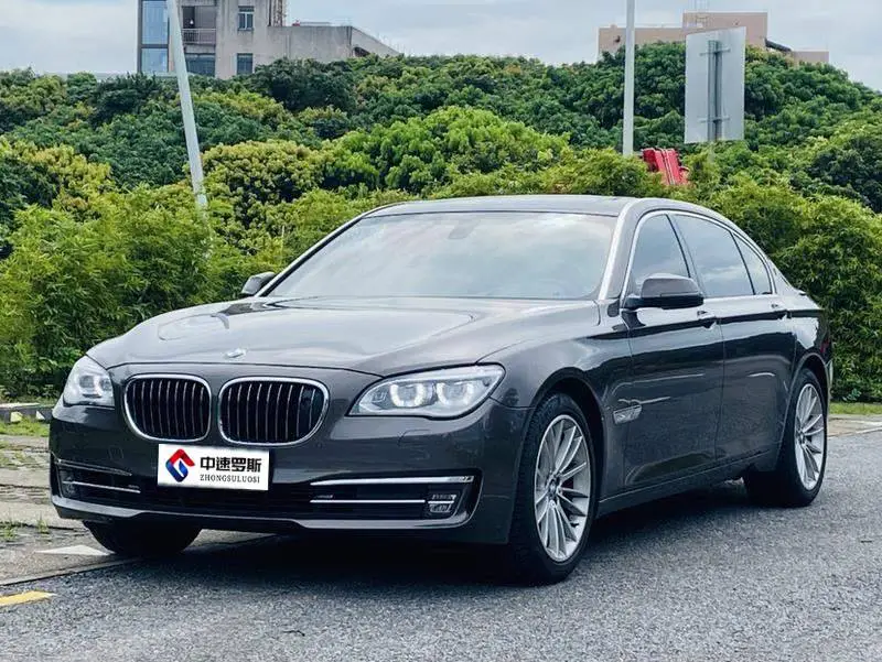 BMW 7 Series 2013 730Li Luxury