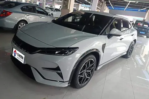 Song L EV 2024 602กม. 4WD Excellence Edition