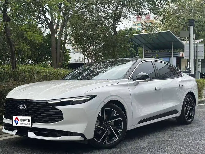Mondeo 2026 2.0T EcoBoost Supreme Edition