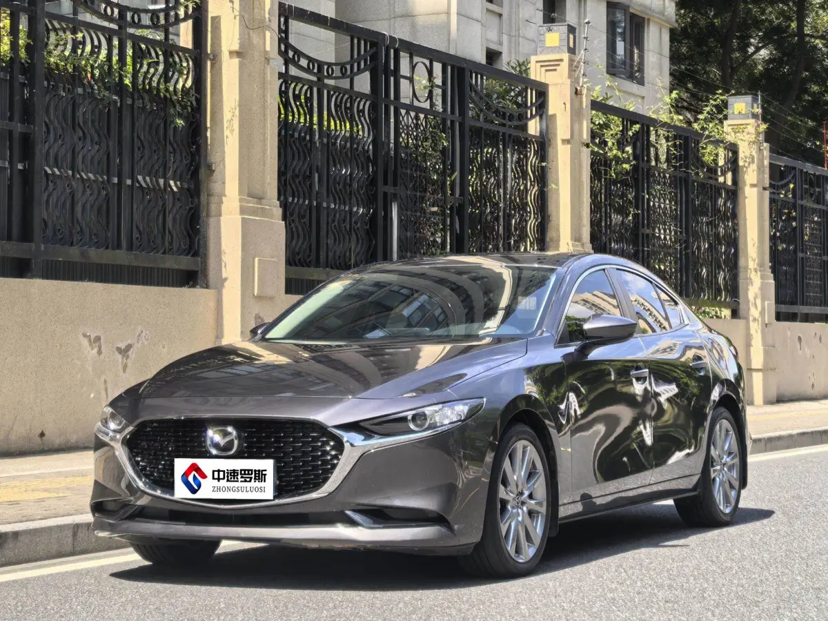 Mazda 3 Angkesaila 2023 2.0L Automatic Premium Edition