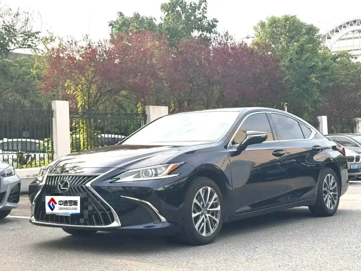 Lexus ES 2022 200 Luxury Edition