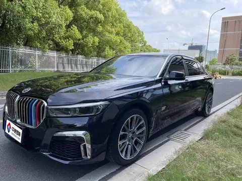 BMW 7 ซีรีส์ 2010 750Li