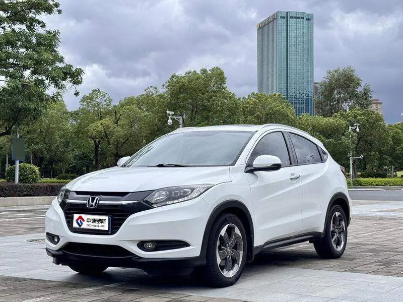VEZHI 2015 1.8L CVT 2WD Luxury Model