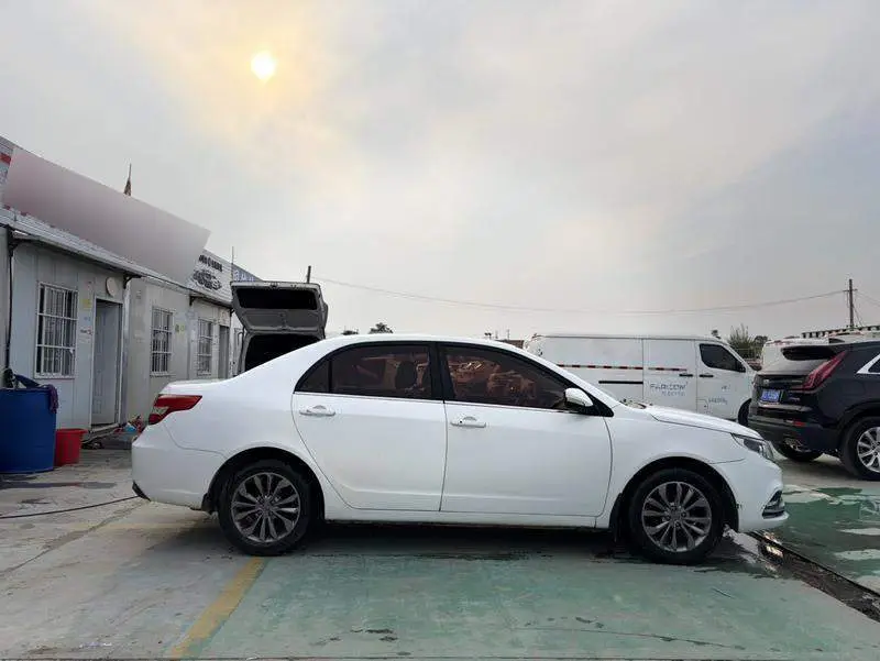 Vision 2016 1.5L Automatic Happiness Edition