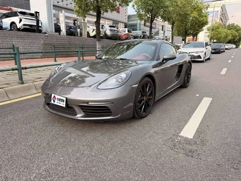 Porsche 718 2018 Cayman 2.0T