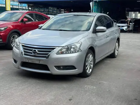 Sylphy 2014 1.6XV CVT Premium Edition