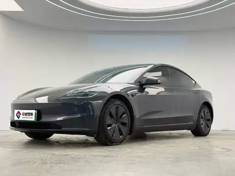 Mẫu 3 2023 rear-wheel drive version