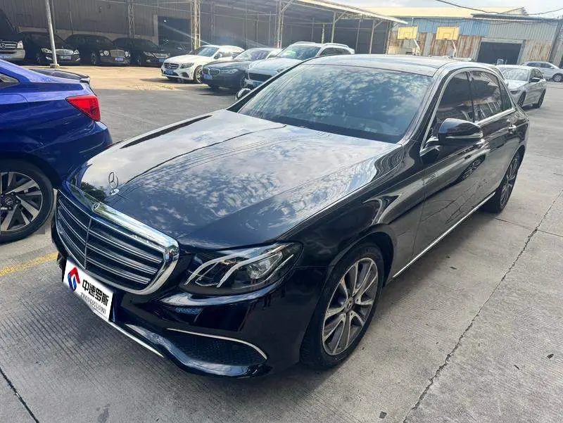Mercedes-Benz E-Class 2018 E 300 L Fashion Edition