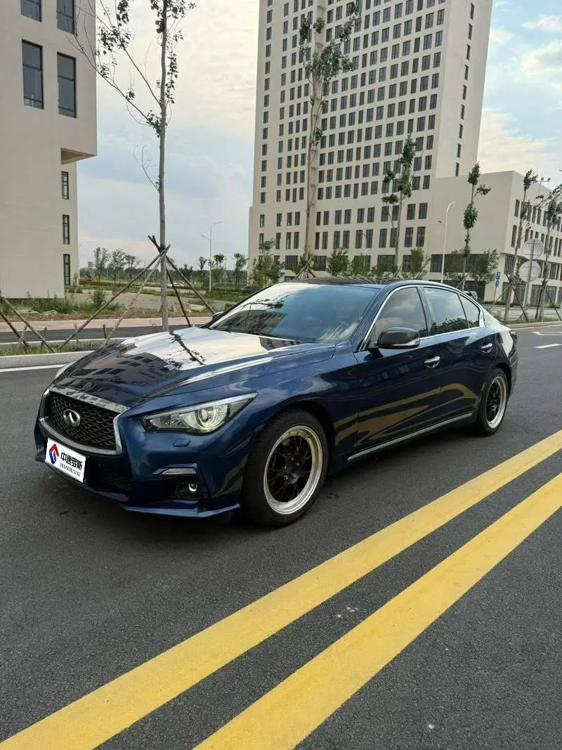 Infiniti Q50L 2016 2.0T Enjoy Edition