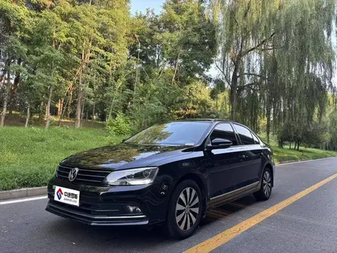 Sagitar 2018 1.6L Manual Comfort