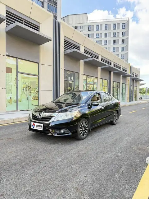 Lingpai 2015 1.8L Automatic Comfort Edition