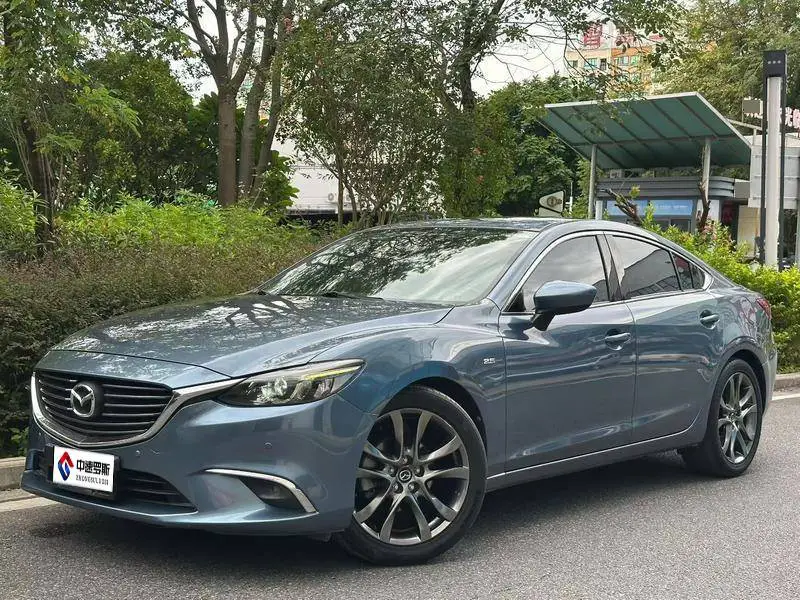 Artez 2017 2.5L Blue Sky Sports Edition