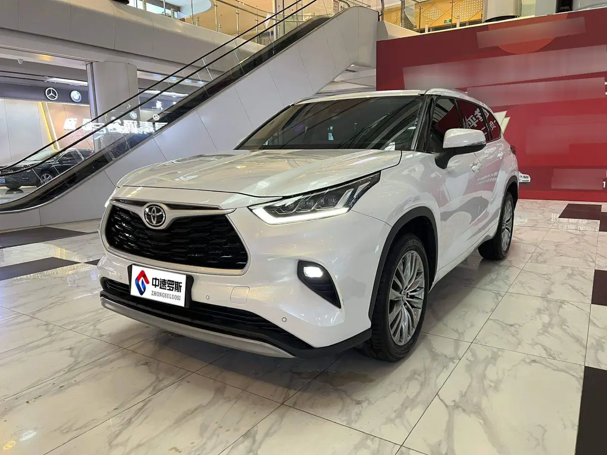 Highlander 2024 380T 4WD Premium Edition 7 Seaters