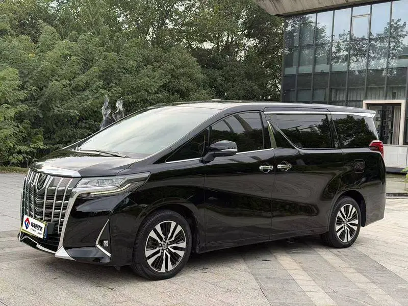 Alpha 2018 facelift 3.5L Premium Edition