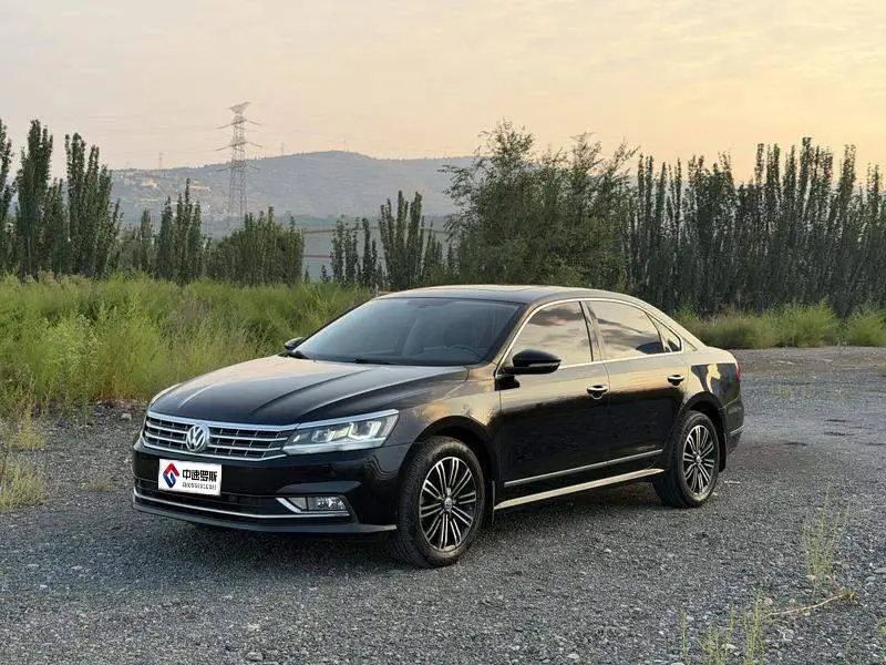 Passat 2017 330TSI DSG Royal Edition