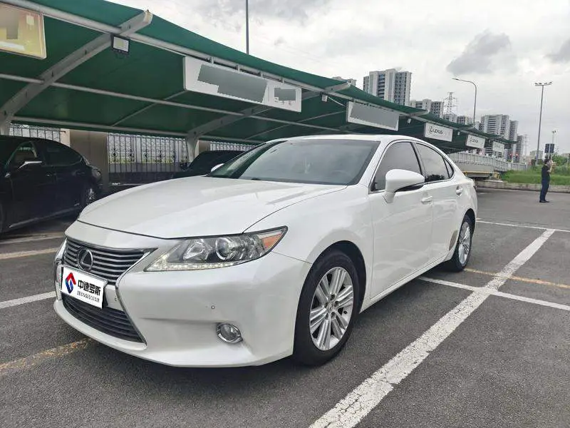 Lexus ES 2014 250 Comfort Edition