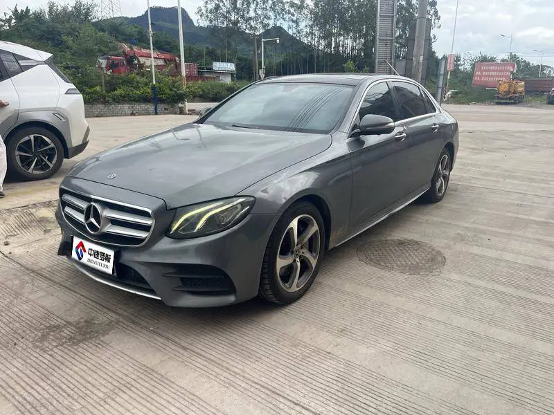 Mercedes-Benz E-Class 2018 E 300 L Sports Fashion Edition