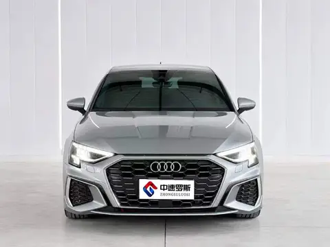Audi A3 2023 Sportback 35 TFSI facelift: stylish and sporty