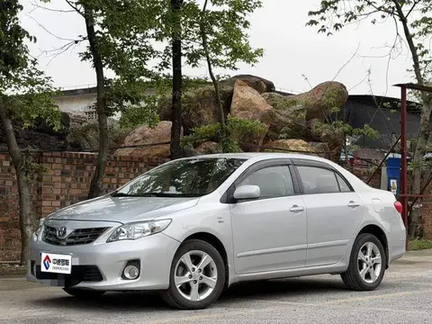 Corolla 2011 1.8L CVT GL-i Commemorative Edition