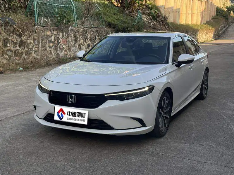 Stylish 2023 240TURBO CVT Deluxe Edition