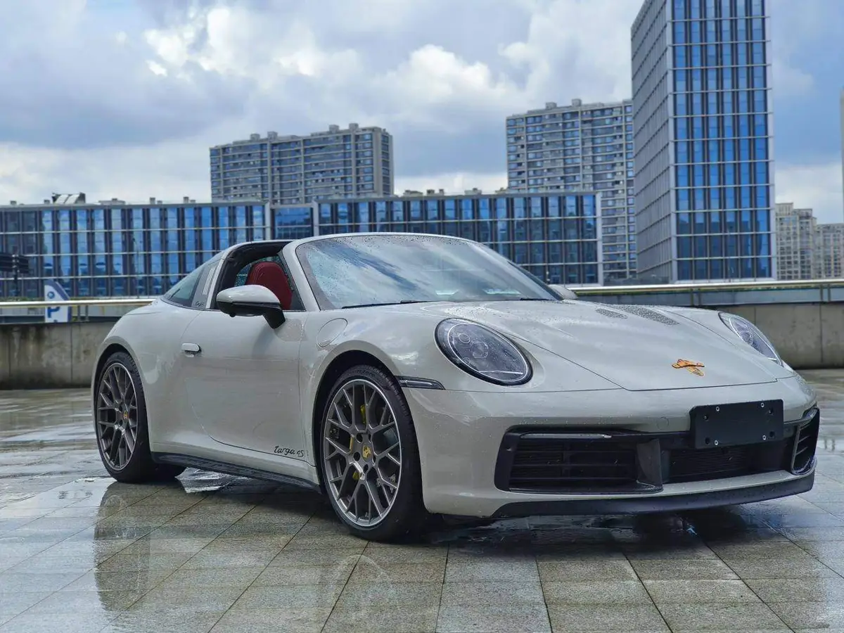Porsche 911 2023 Targa 4 3.0T