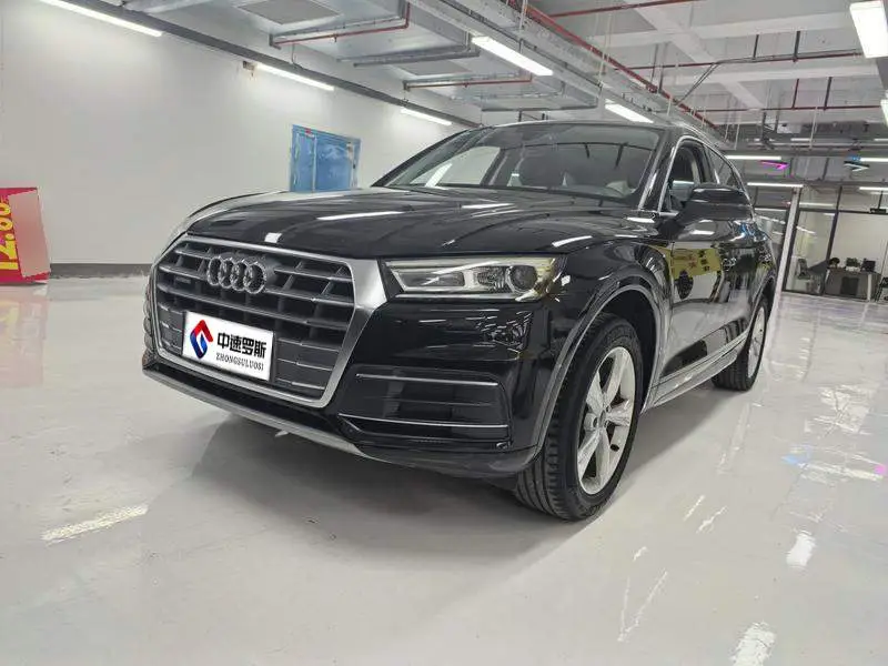 Audi Q5L 2018 40 TFSI Rongxiang Progressive National VI