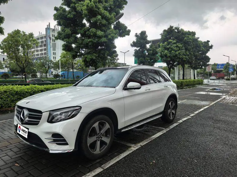 Mercedes-Benz GLC 2017 GLC 260 4MATIC Luxury