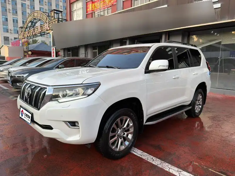 Prado 2018 3.5L Automatic TX-L rear mounted spare tire