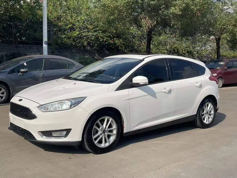 Fox 2015 EcoBoost 125 hatchback automatic super power fashion model