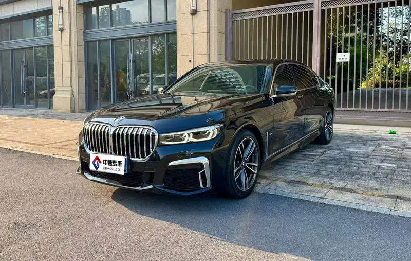 BMW 7 Series 2019 facelifted 730Li M Sport Package