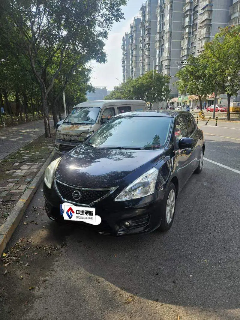TIIDA 2013 1.6L CVT Cool Edition
