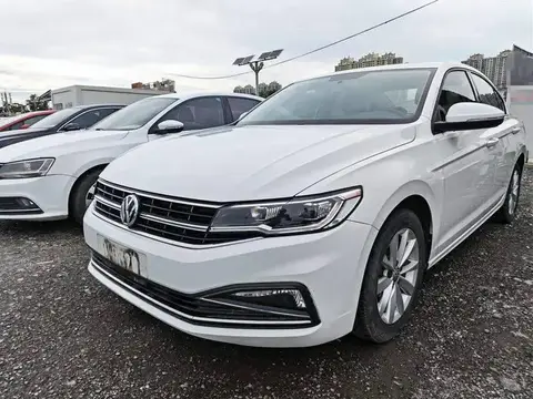Bora 2020 1.5L Automatic Comfort