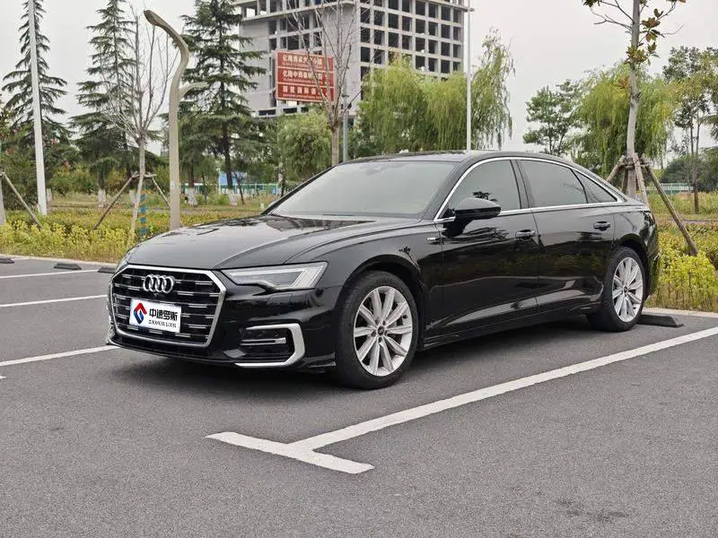 Audi A6L 2023 45 TFSI Sport Edition