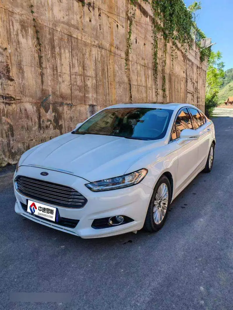 Mondeo 2013 2.0L GTDi200 Luxury Model