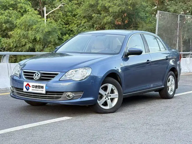 Bora 2012 1.6L Automatic Fashion Model